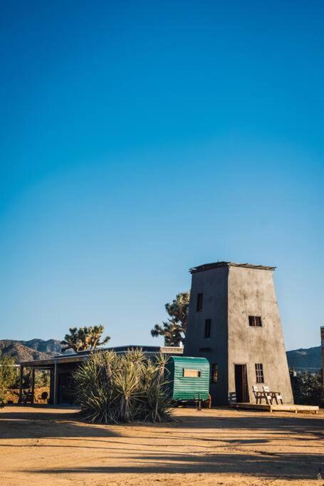 Joshua Tree Hidden Tower * Views - Landmark يوككا فالي المظهر الخارجي الصورة